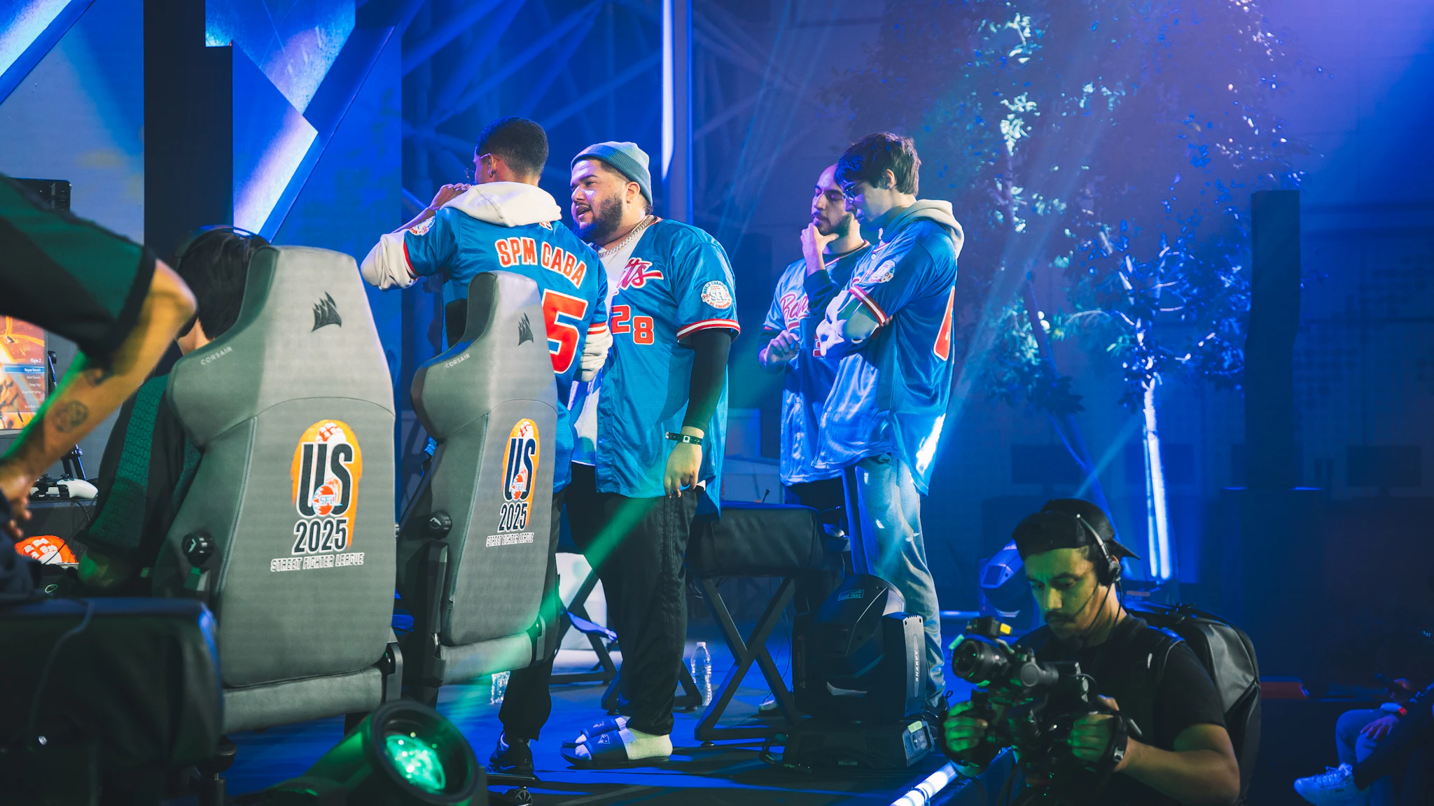 Bandits Gaming celebrating the SFL Pro-US 2025 championship under falling confetti.